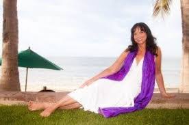 Julie Renee – Beautiful from Inside Out